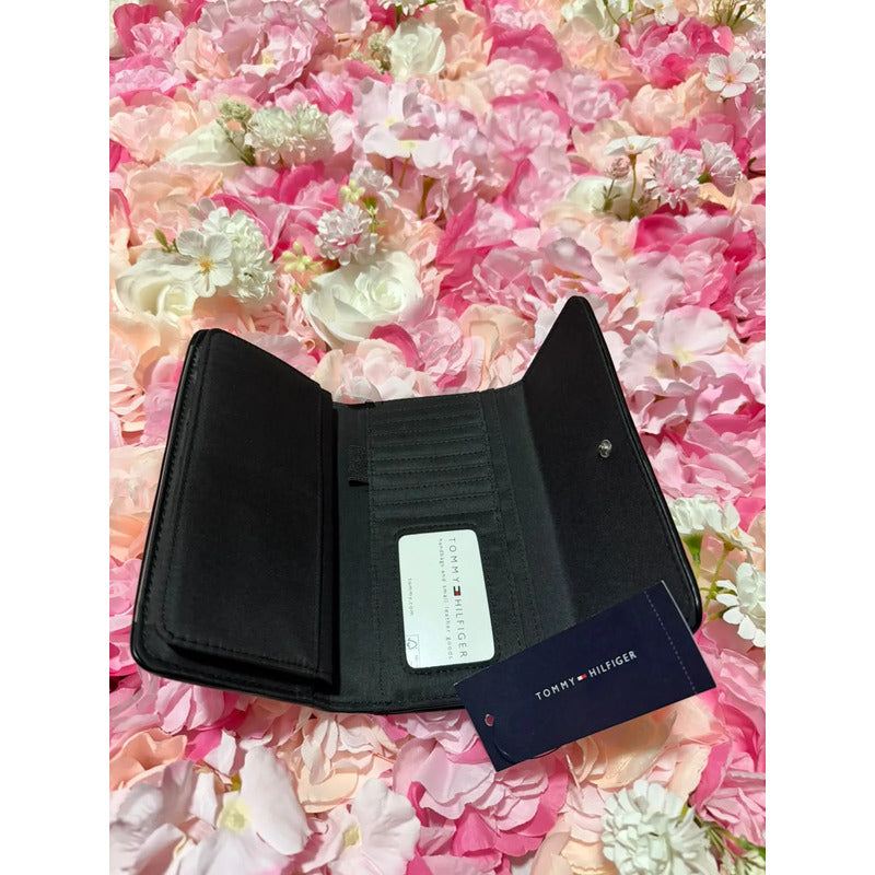 Billetera Larga Negra Para Mujer Tommy Hilfiger Negro Letra