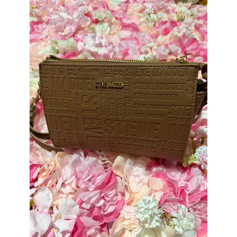 Bolso Steve Madden Cafe Cafe/dorado Letras Oro Oro/cafe